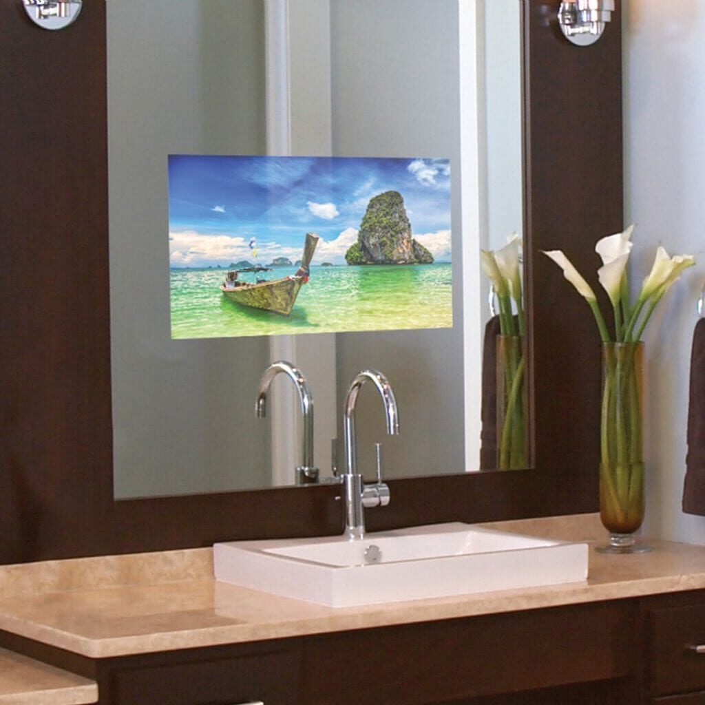 Séura Bathroom Screen In Mirror